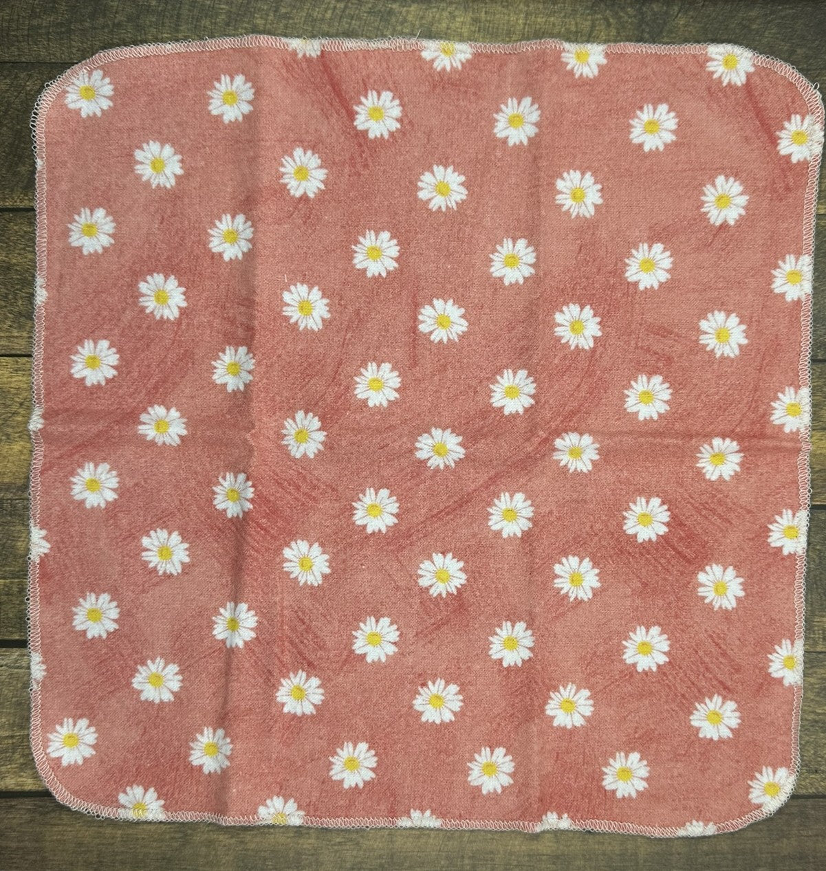 Paperless Paper Towels ~ Peach with White Daisy