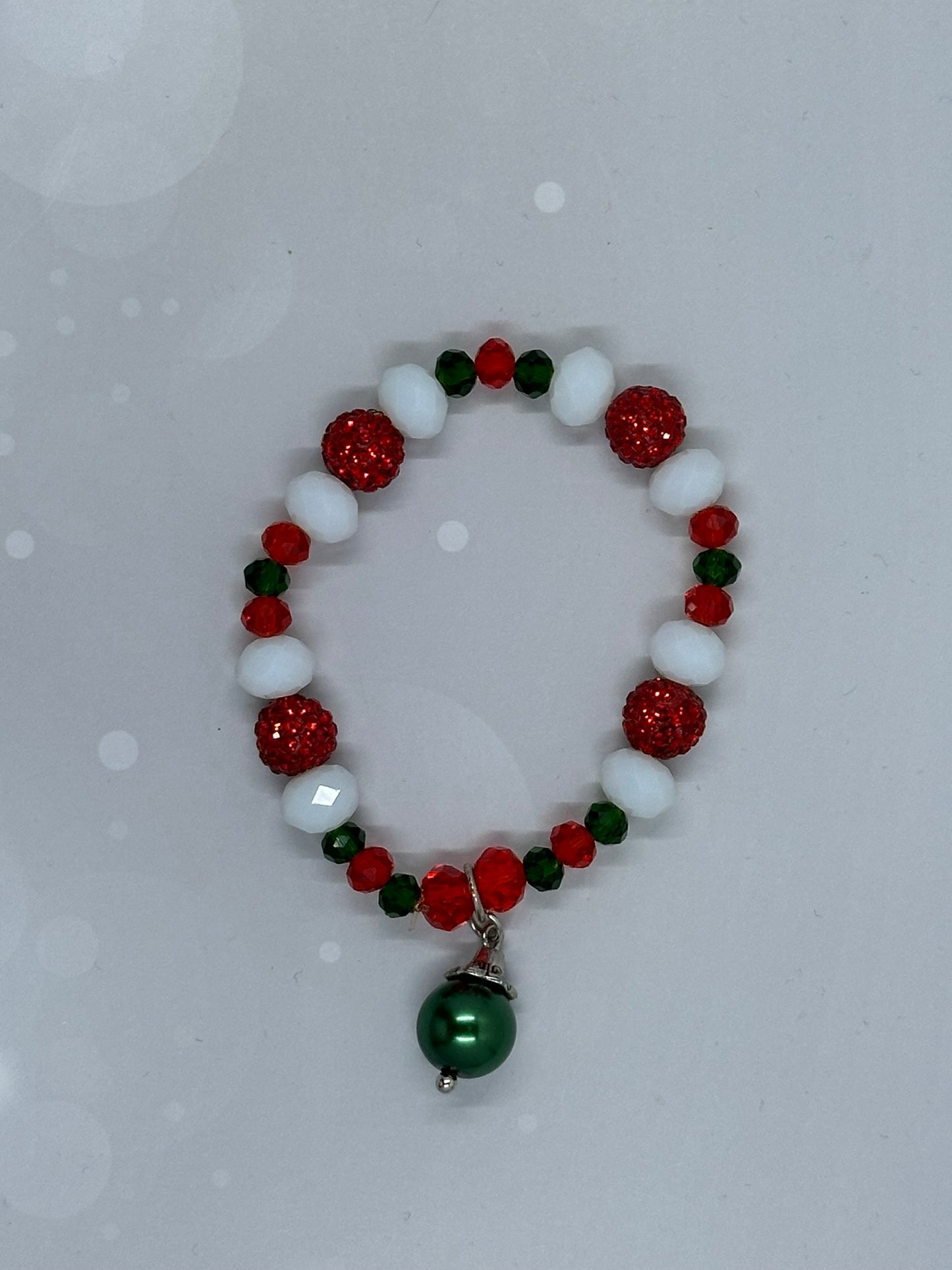 Christmas Ornament Charm Bracelet – Handmade Beaded Holiday Jewelry, Red Green White Stretch Bracelet