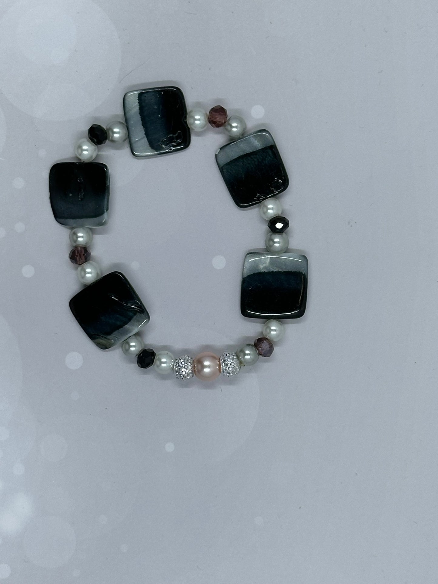 Black Shell Square Bead Bracelet with Pearls and Crystals – Elegant Handmade Jewelry