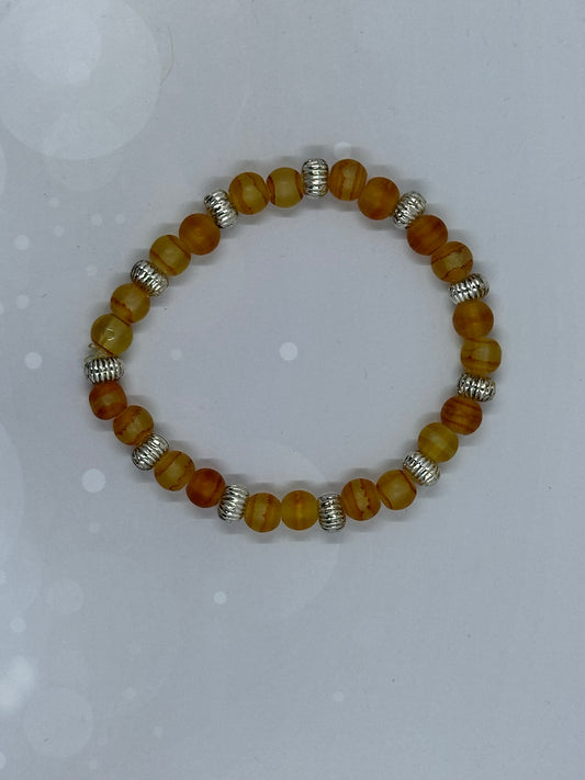 Golden Agate-Style Beaded Bracelet with Silver Accents – Handmade Stretch Jewelry